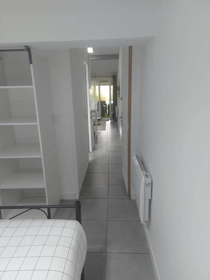 Grand Studio Entier Ecquevilly Exteriér fotografie